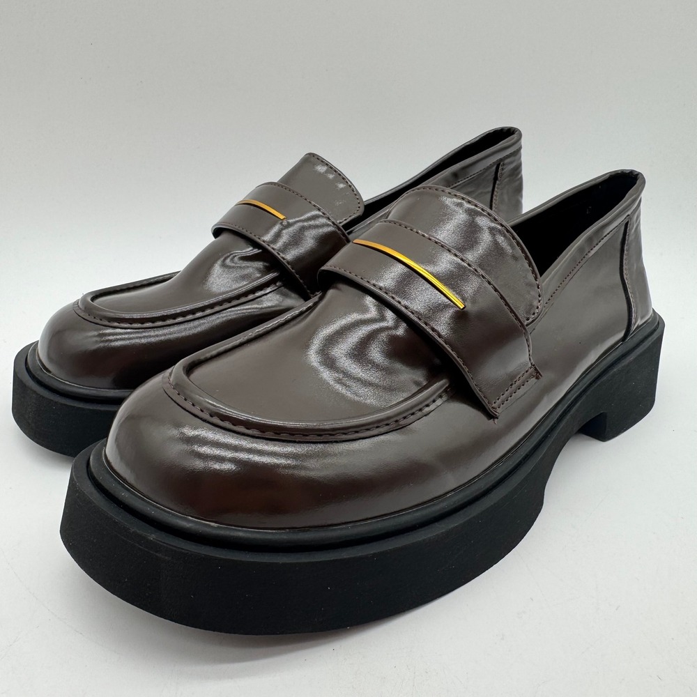 Brown Platform Loafers Chunky Black Sole Gold Tone Bar Round Toe Womens size 9.5
